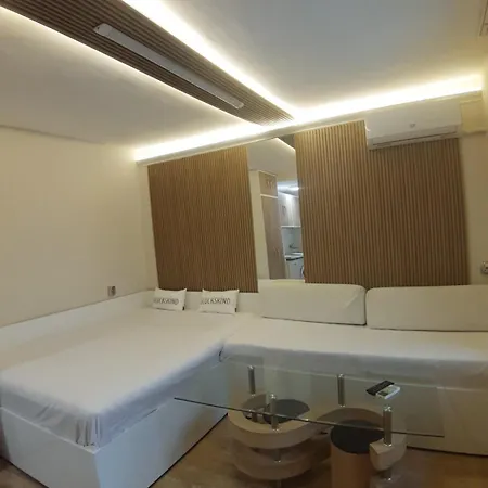 Apartment Tina *